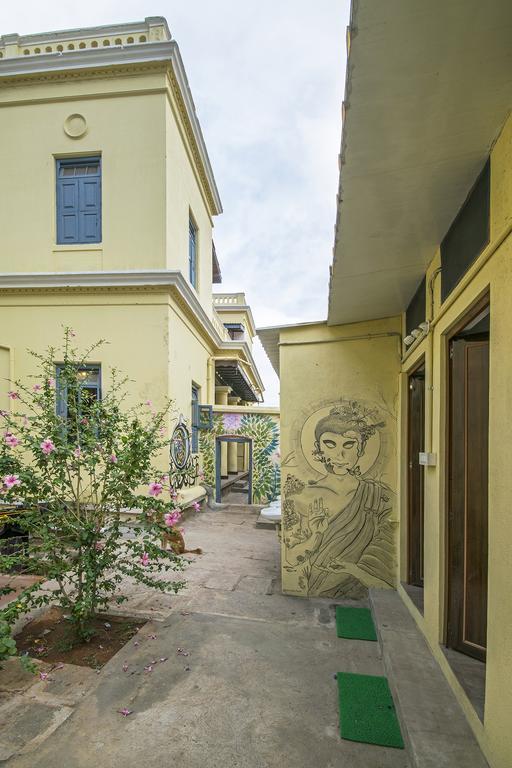 The Mansion 1907 Hostel Мисор Екстериор снимка