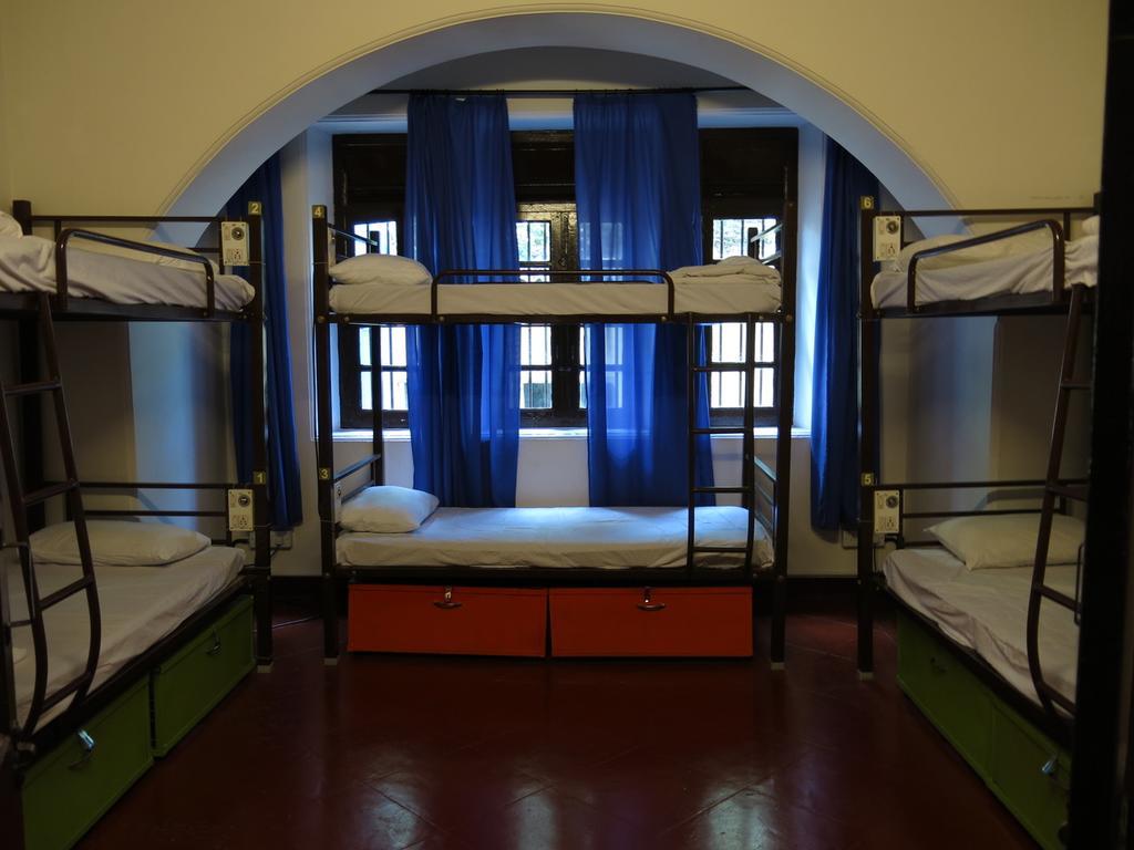 The Mansion 1907 Hostel Мисор Екстериор снимка