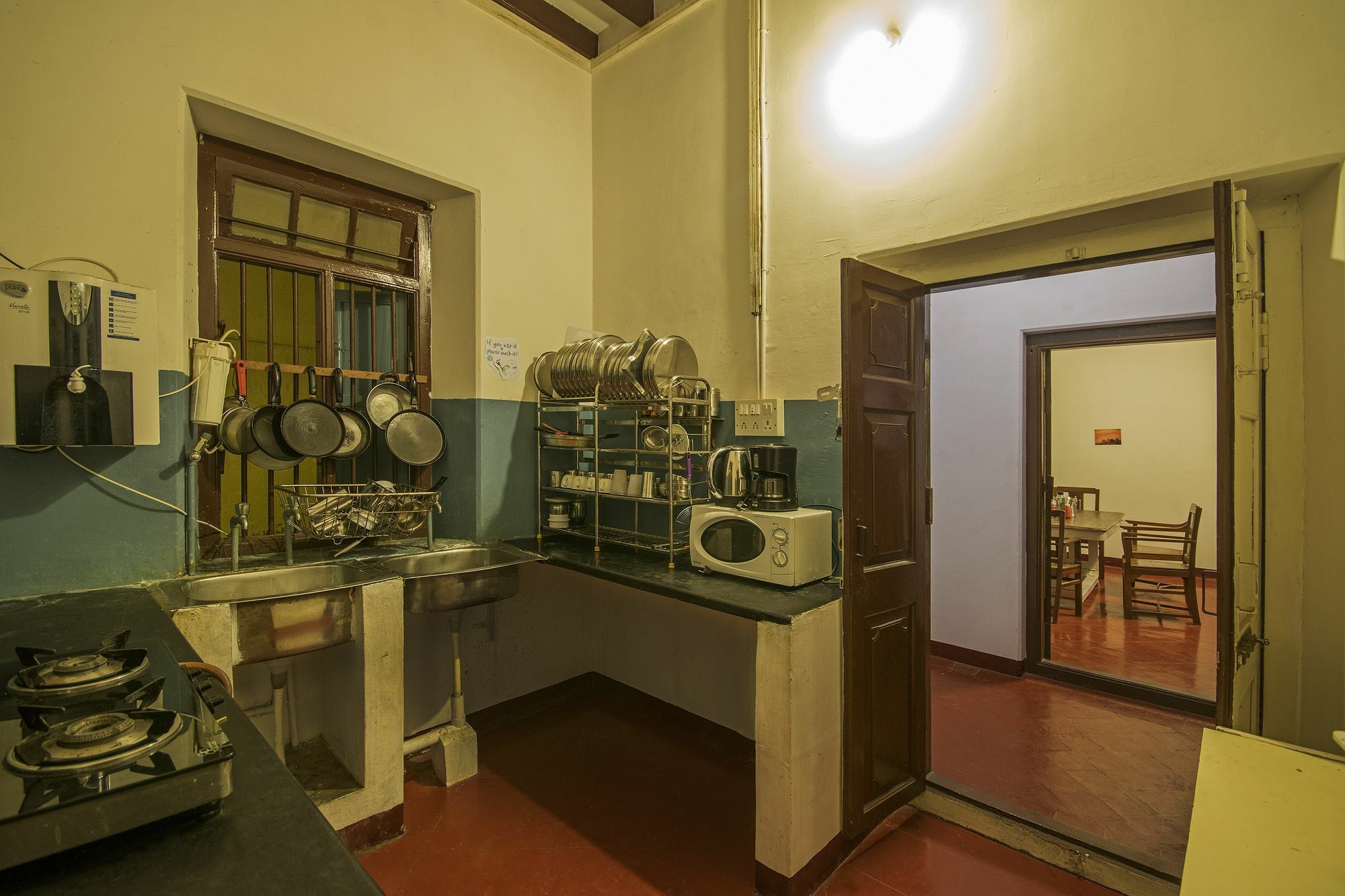 The Mansion 1907 Hostel Мисор Екстериор снимка